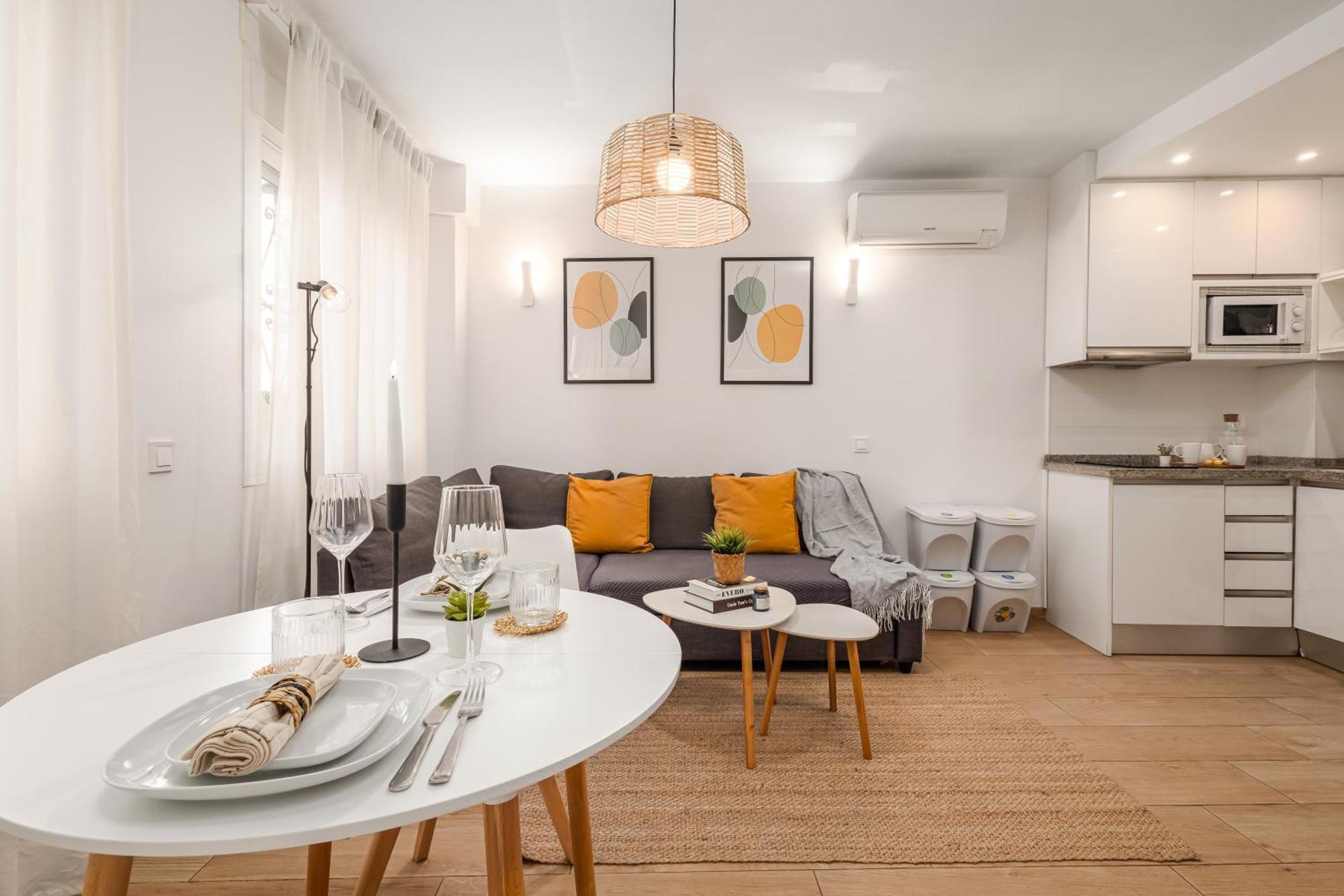 Nordik Apartments Urban - Perchel "Skogar" Малага Экстерьер фото